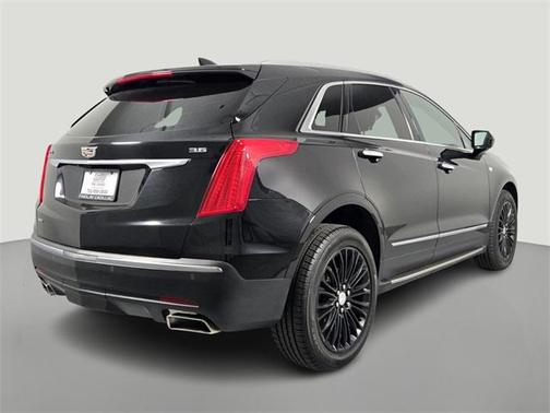 2017 Cadillac XT5 Premium Luxury