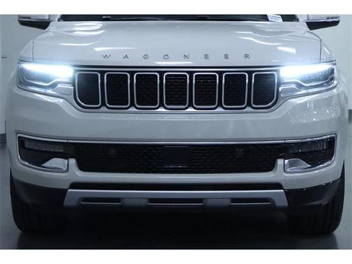 2022 Jeep Wagoneer Series II 4x4