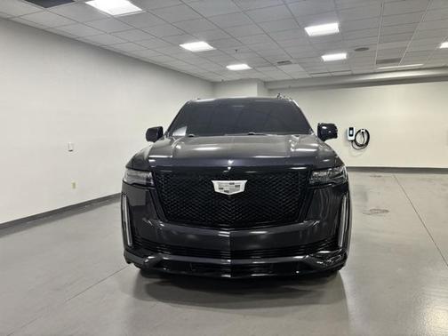 2022 Cadillac Escalade Sport
