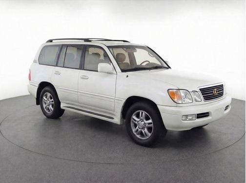 2002 Lexus LX 470 Base