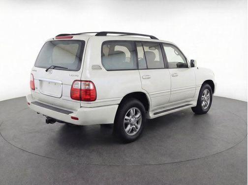 2002 Lexus LX 470 Base