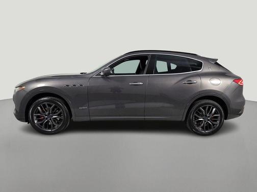 Grigio Maratea Metallescent 2018 Maserati Levante S GranSport