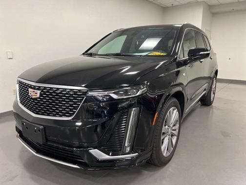 2025 Cadillac XT6 Premium Luxury FWD