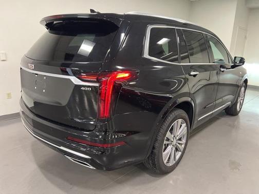 2025 Cadillac XT6 Premium Luxury FWD