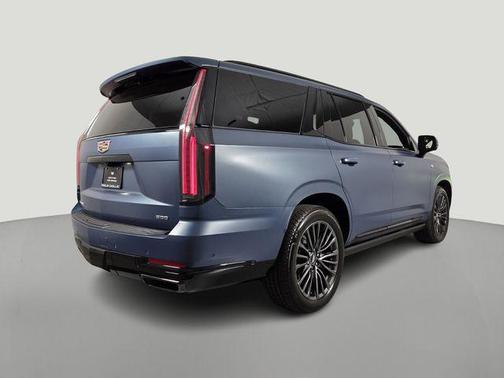Deep Sea Metallic 2026 Cadillac Escalade Sport Platinum