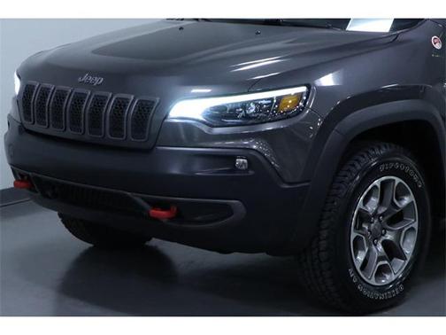 2020 Jeep Cherokee Trailhawk Elite
