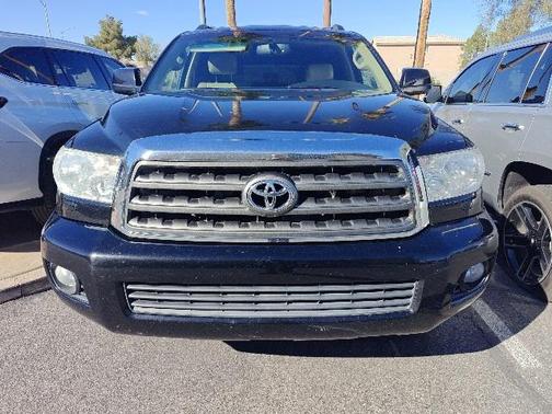 2013 Toyota Sequoia SR5