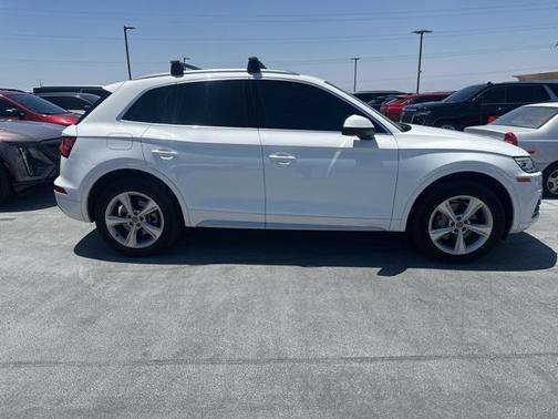 2020 Audi Q5 45 Premium