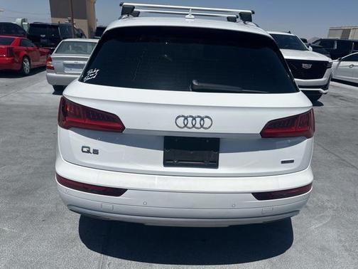 2020 Audi Q5 45 Premium