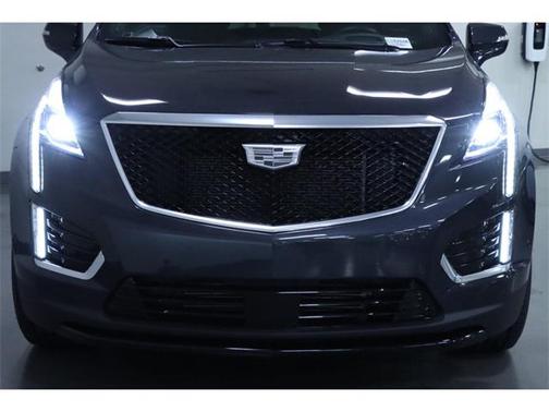 2021 Cadillac XT5 Sport
