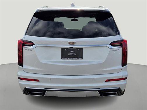 2025 Cadillac XT6 Luxury FWD