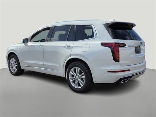 2025 Cadillac XT6 Luxury FWD