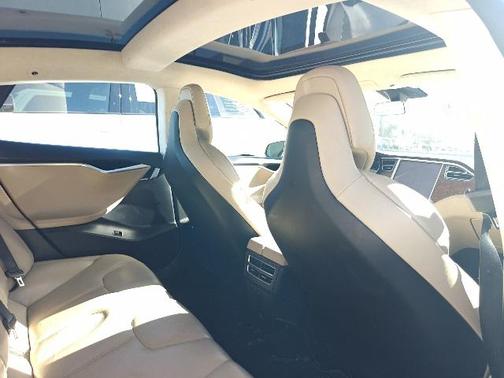2017 Tesla Model S 60D