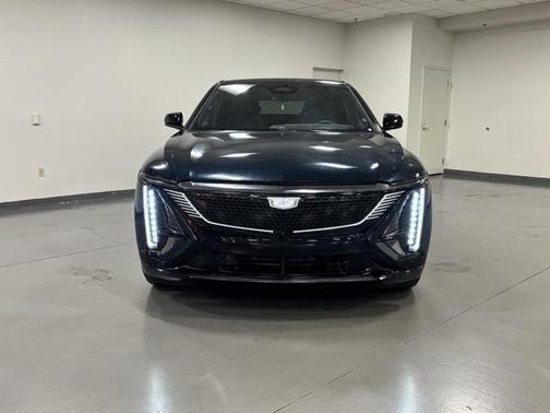 2024 Cadillac LYRIQ Sport w/1SJ