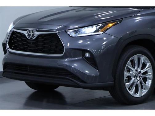 2025 Toyota Highlander Limited