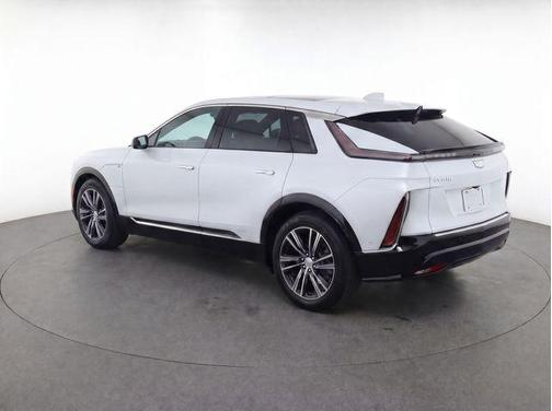 Crystal White Tricoat 2024 Cadillac LYRIQ V