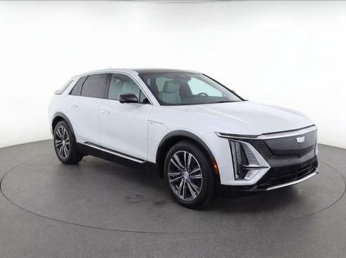 Crystal White Tricoat 2024 Cadillac LYRIQ V