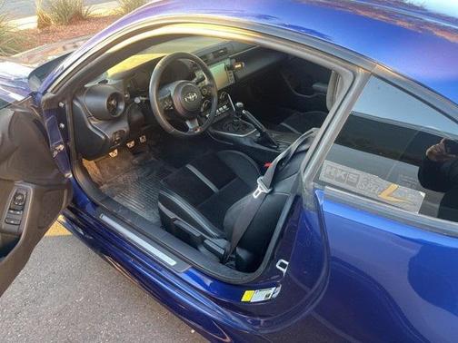 2023 Toyota GR86 Premium