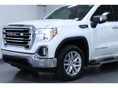 2022 GMC Sierra 1500 SLT