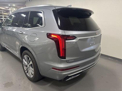 2025 Cadillac XT6 Premium Luxury AWD