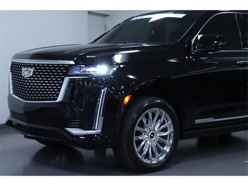 2023 Cadillac Escalade ESV Premium Luxury