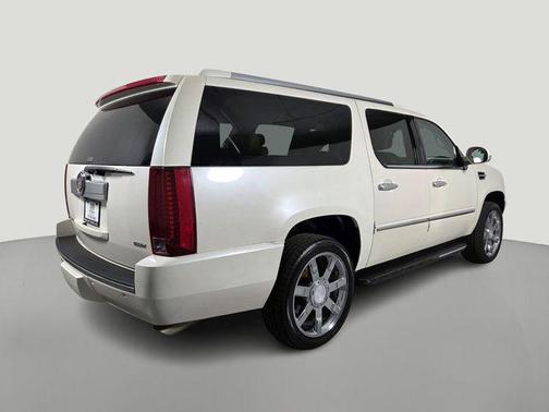 2007 Cadillac Escalade ESV Standard