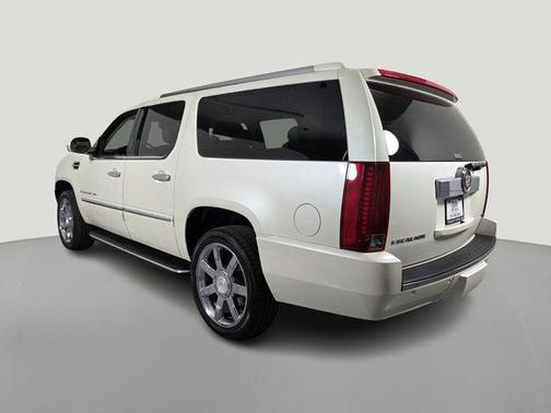 2007 Cadillac Escalade ESV Standard