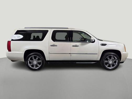 2007 Cadillac Escalade ESV Standard
