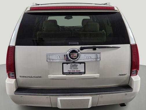 2007 Cadillac Escalade ESV Standard