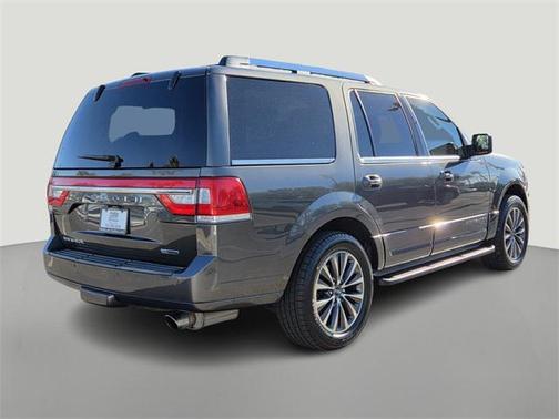 2015 Lincoln Navigator Base