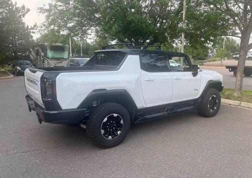 Interstellar White 2024 GMC HUMMER EV Pickup 2X