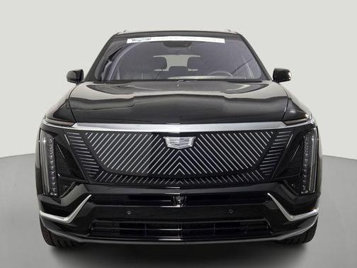 Stellar Black Metallic 2026 Cadillac VISTIQ Luxury
