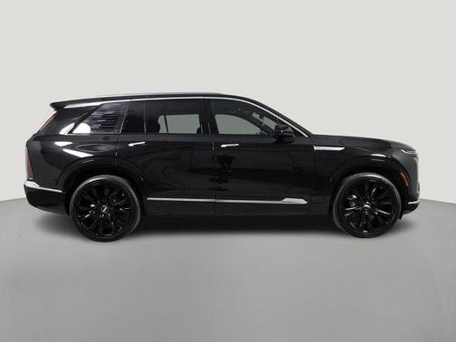 Stellar Black Metallic 2026 Cadillac VISTIQ Luxury