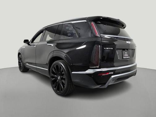 Stellar Black Metallic 2026 Cadillac VISTIQ Luxury