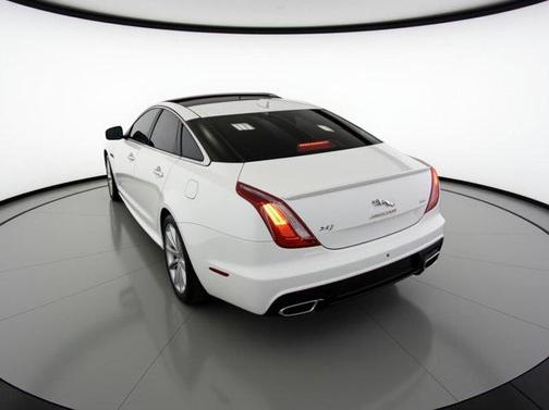 2018 Jaguar XJ XJ R-Sport
