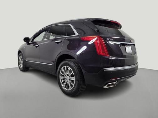 Midnight Sky Metallic 2018 Cadillac XT5 Luxury