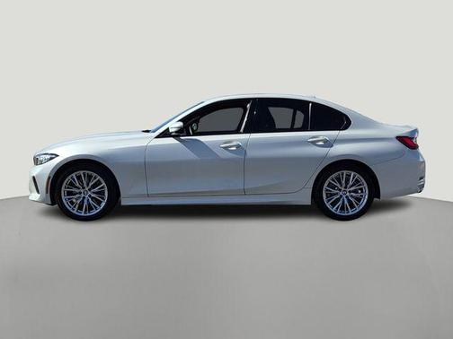 2023 BMW 330 330i