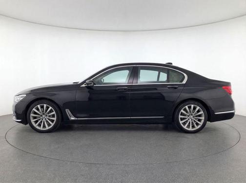 2020 BMW 745e xDrive iPerformance