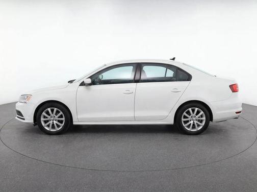Pure White 2017 Volkswagen Jetta 1.4T SE