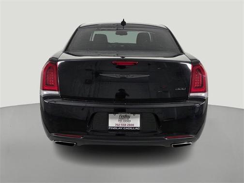 2022 Chrysler 300 Touring