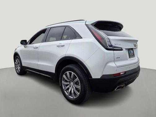 Crystal White Tricoat 2023 Cadillac XT4 Sport