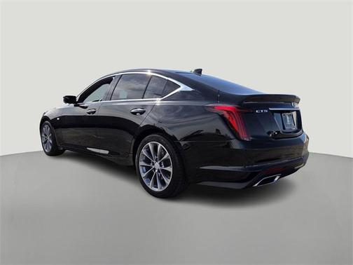 2022 Cadillac CT5 Premium Luxury