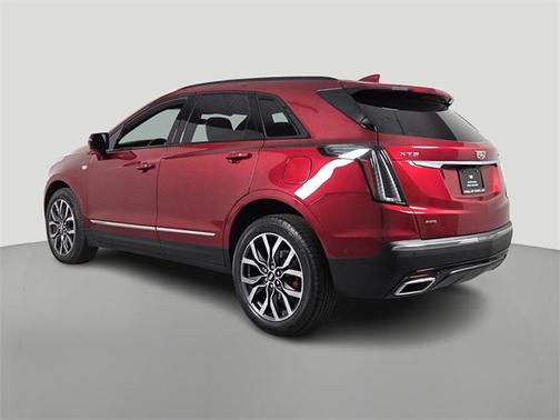 2023 Cadillac XT5 Sport
