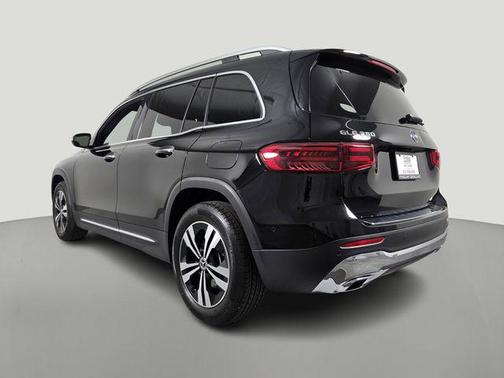 Cosmos Black Metallic 2025 Mercedes-Benz GLB 250 Base