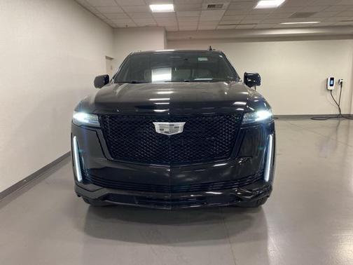 2023 Cadillac Escalade ESV Sport