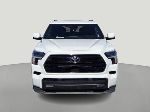 2025 Toyota Sequoia SR5