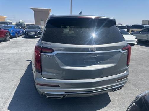 2023 Cadillac XT6 Premium Luxury FWD
