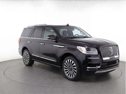 Black Velvet 2018 Lincoln Navigator L Reserve