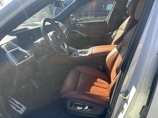 2024 BMW X6 xDrive40i