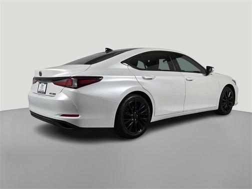 2019 Lexus ES 350 Base